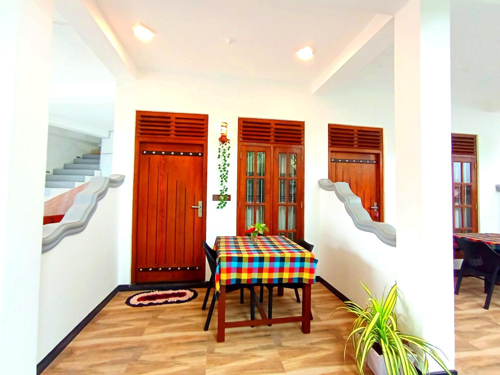 Ramesh Guesthouse Мириса Екстериор снимка